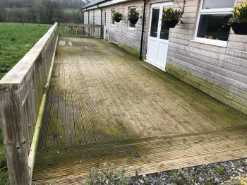 Decking Softwash Cleaning in Yeovil - Before (1)