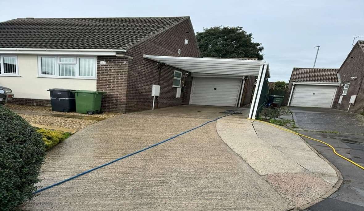 Roof-Cleaning-Stoford.jpg