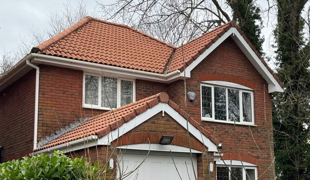 Best-Roof-Cleaning-Somerset.jpg